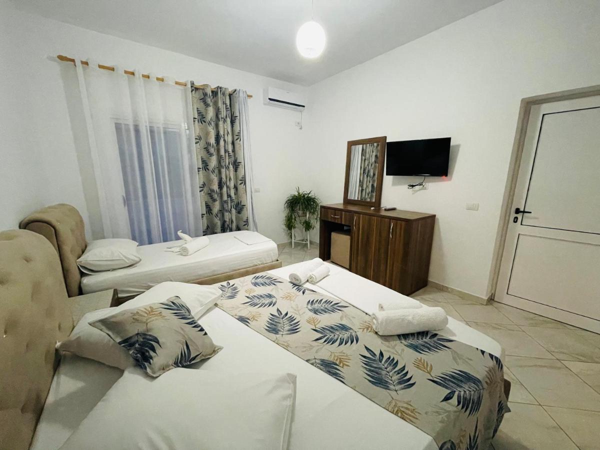 Kred Hotel Orikum Extérieur photo