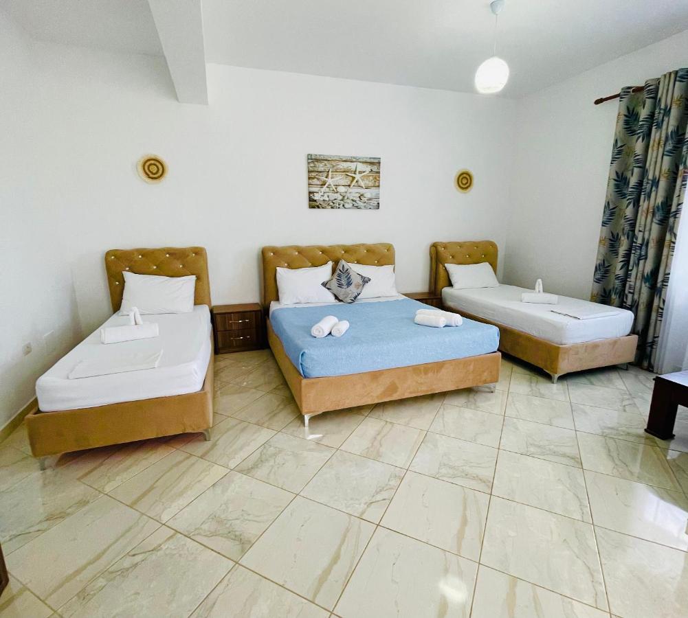 Kred Hotel Orikum Extérieur photo